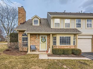 3033 Anton Cir, Aurora, IL 60504