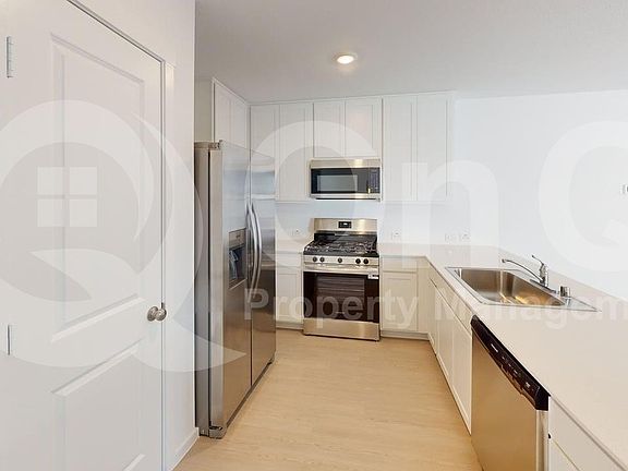 5th image of 3021 Campeiro Ave