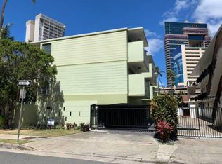 426 Pau St APT 3, Honolulu, HI 96815