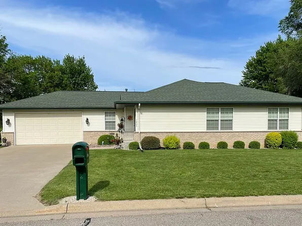 1807 Green St, Faribault, MN 55021