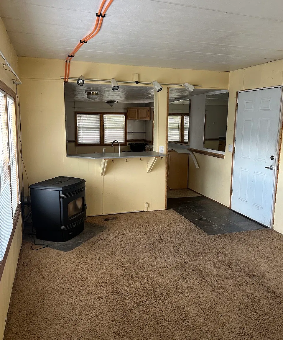 2 bed, $1,200 — Photo 1
