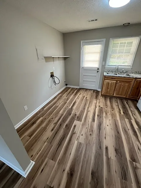 2 bed, 840 sqft, $959 — Photo 4