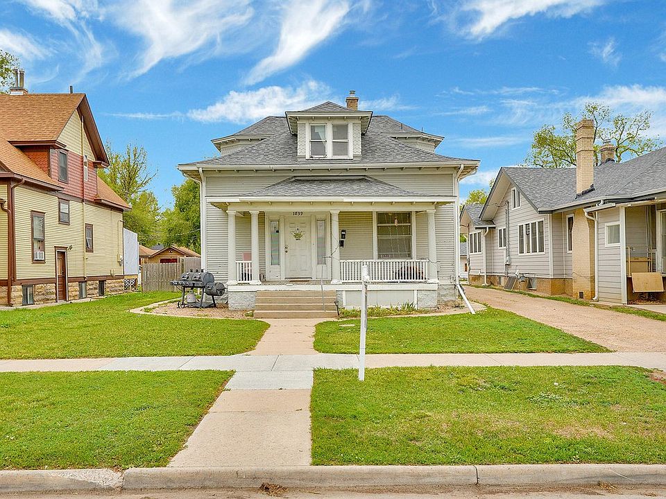 1st image of 1839 11th Ave #1-3