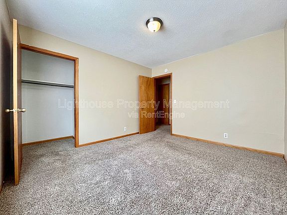 3rd image of 863 Lincoln Ave APT 12