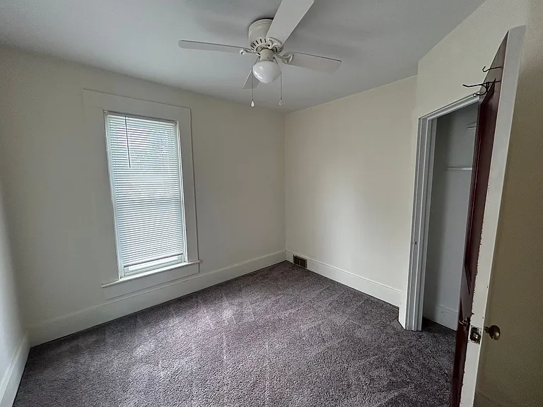 226 Park St — Photo 17