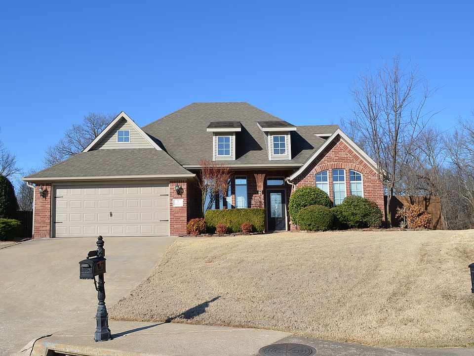 1st image of 7 Grassland Ct
