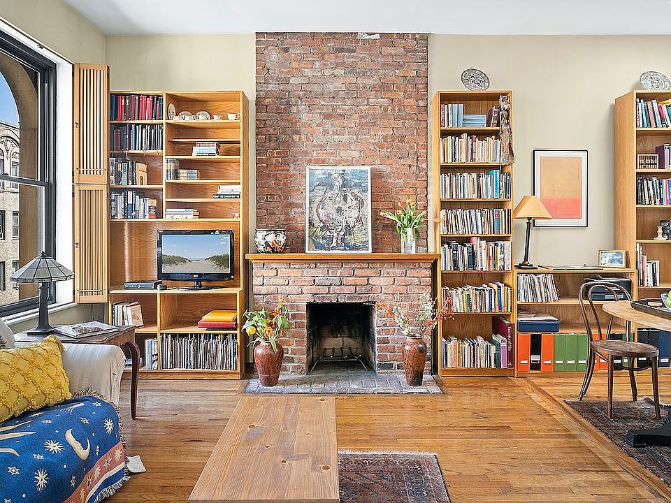 1st image of 202 W 92nd St APT 5F