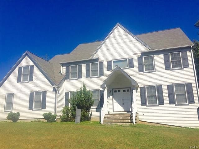 2nd image of 66 Pamela Rd