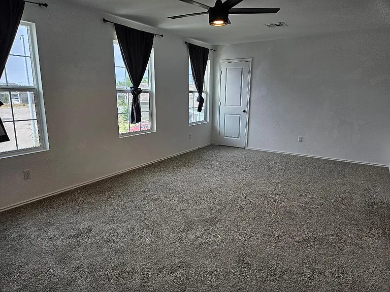 17721 Somerville Ct — Photo 13