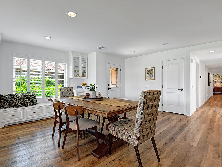 147 N Camino Arroyo — Photo 8