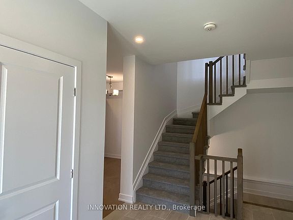 5th image of 223 Zinnia Way