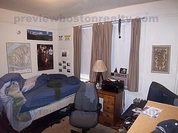 2nd image of 66 Chiswick Rd #Ll14