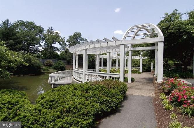 2nd image of 6144 Wellington Commons Dr