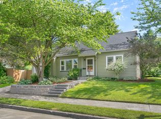 8912 NE Hill Way, Portland, OR 97220