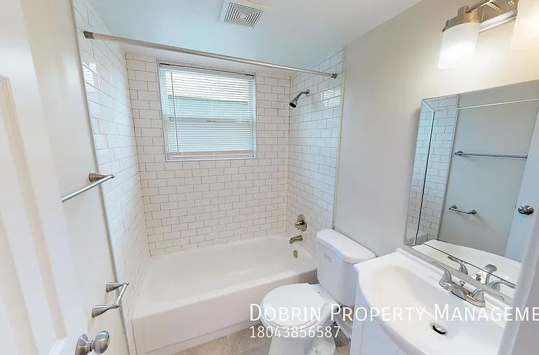 1422 Winder St #2 — Photo 8
