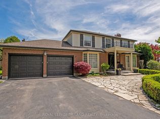 27 Cherokee Rd, London, ON N6G 2N7