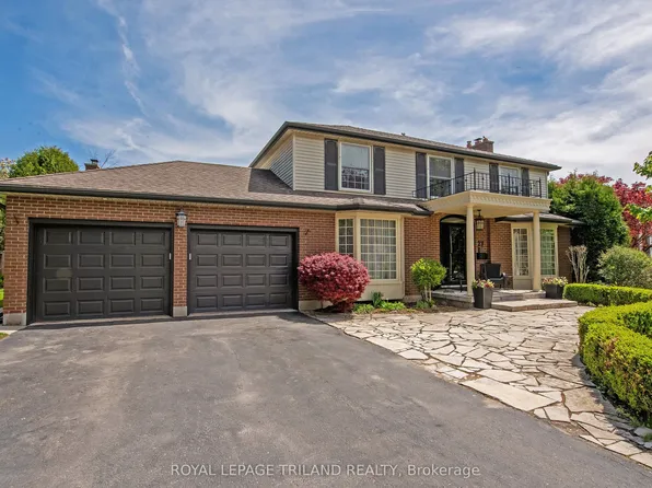 27 Cherokee Rd, London, ON N6G 2N7