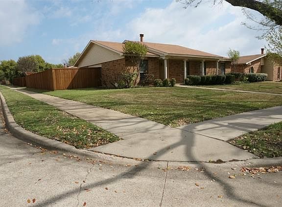 3rd image of 1641 Shreveport Trl