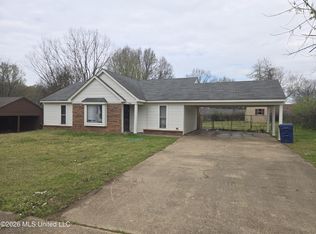 3560 Lakehurst Dr, Horn Lake, MS 38637
