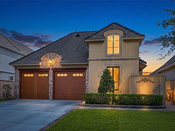 2nd image of 258 Nicklaus Dr
