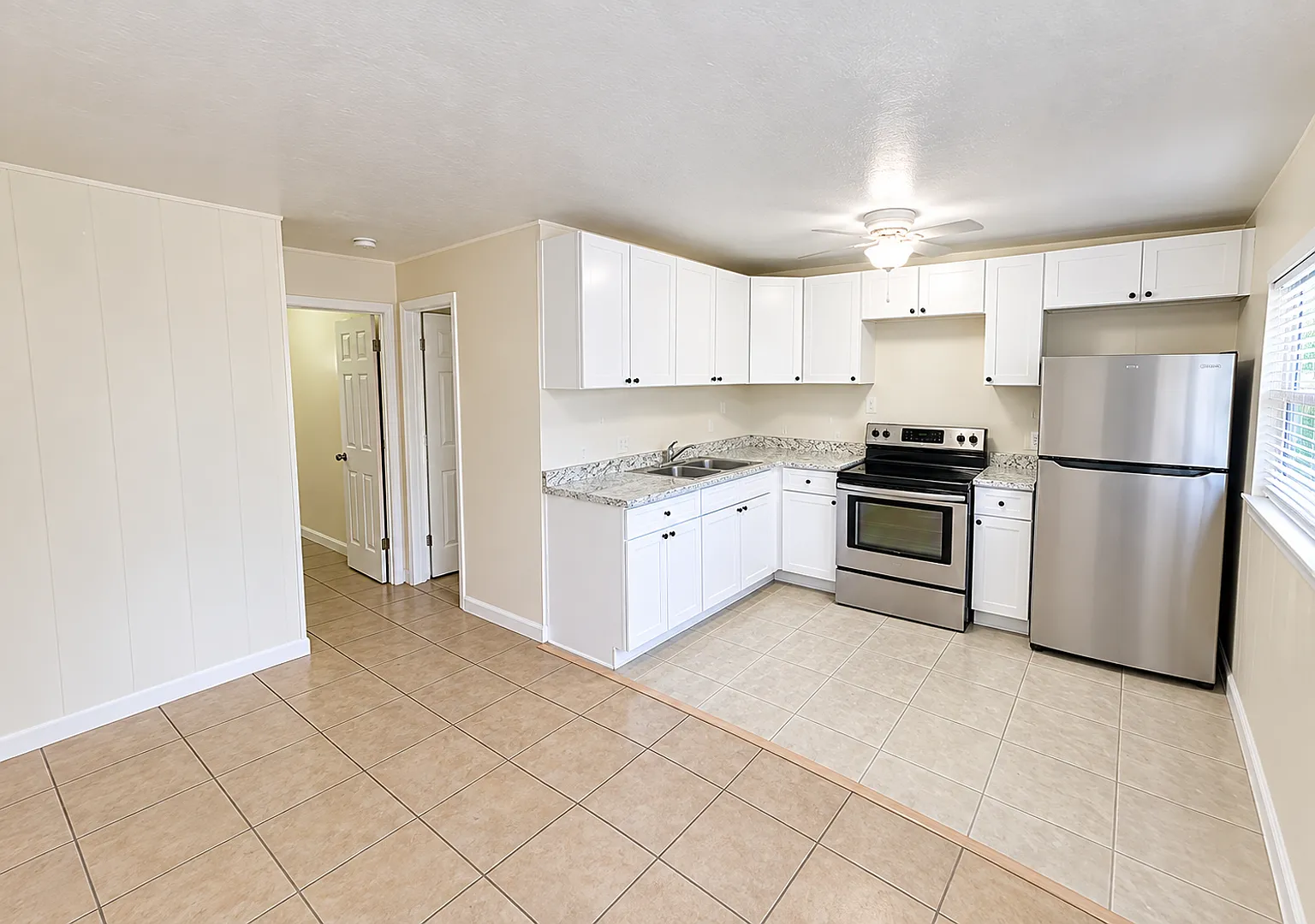 Central Lakeland Rental — Photo 2