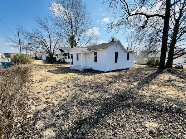 228 Pine St #A, Sullivan, MO 63080