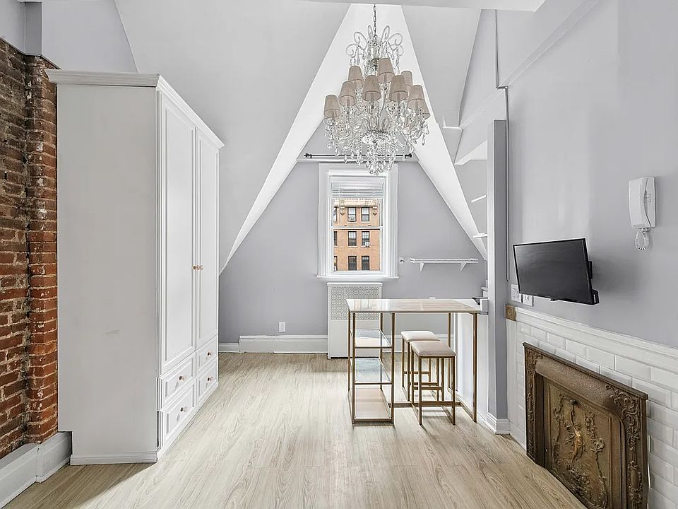 1st image of 163 W 79th St APT 5F