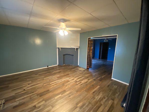 215 Hoffman Ave #1
