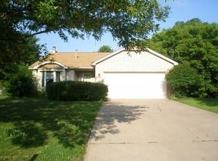 12142 Aztec St NW, Coon Rapids, MN 55433