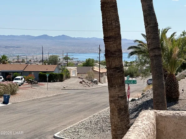 3251 Douglas Dr, Lake Havasu City, AZ 86404