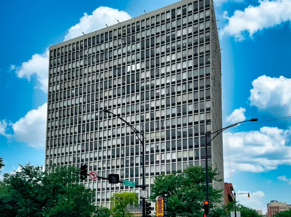 444 W Fullerton Pkwy APT 604, Chicago, IL 60614
