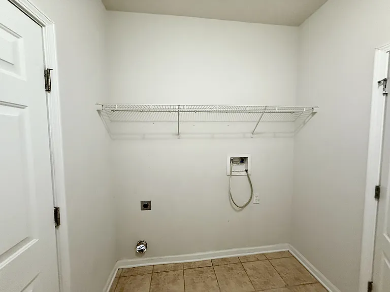 3821 Branford Ct — Photo 11