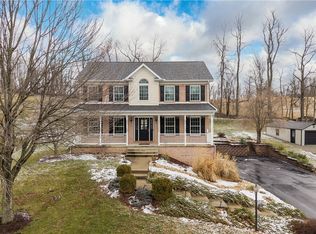 221 Arrowhead Ln, Eighty Four, PA 15330