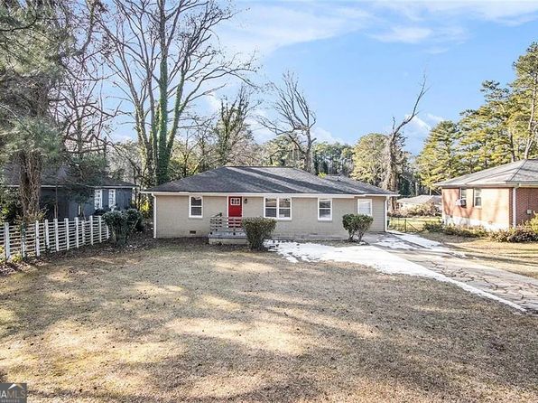 2077 Rosewood Rd