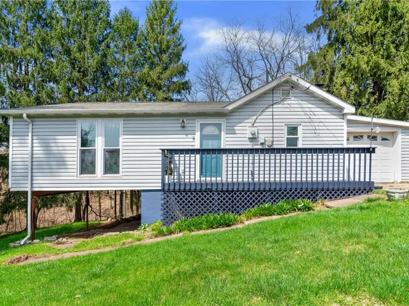 1185 Eisenhower Dr, Russellton, PA 15076