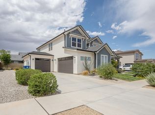 5740 S Cardinal Wing Dr, Saint George, UT 84790