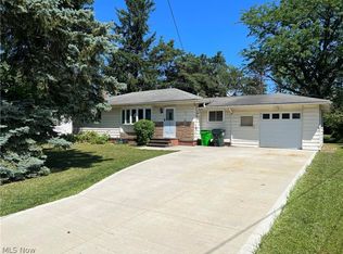 24921 Price Rd, Bedford Heights, OH 44146