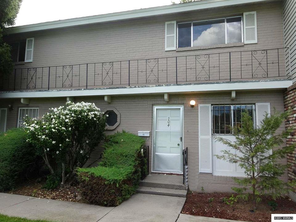 2nd image of 104 Smithridge Park