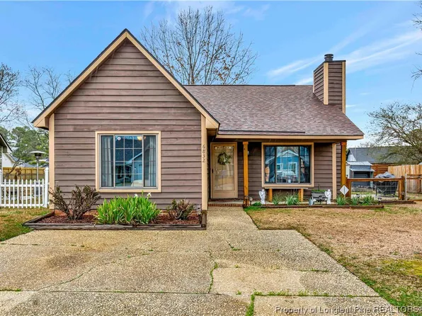 6832 Winchester St, Fayetteville, NC 28314