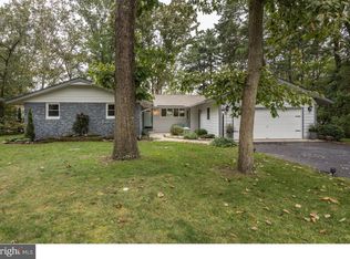 226 Lake Shore Dr, Marlton, NJ 08053