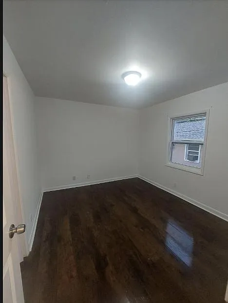 2 bed, 700 sqft, $1,275 — Photo 4