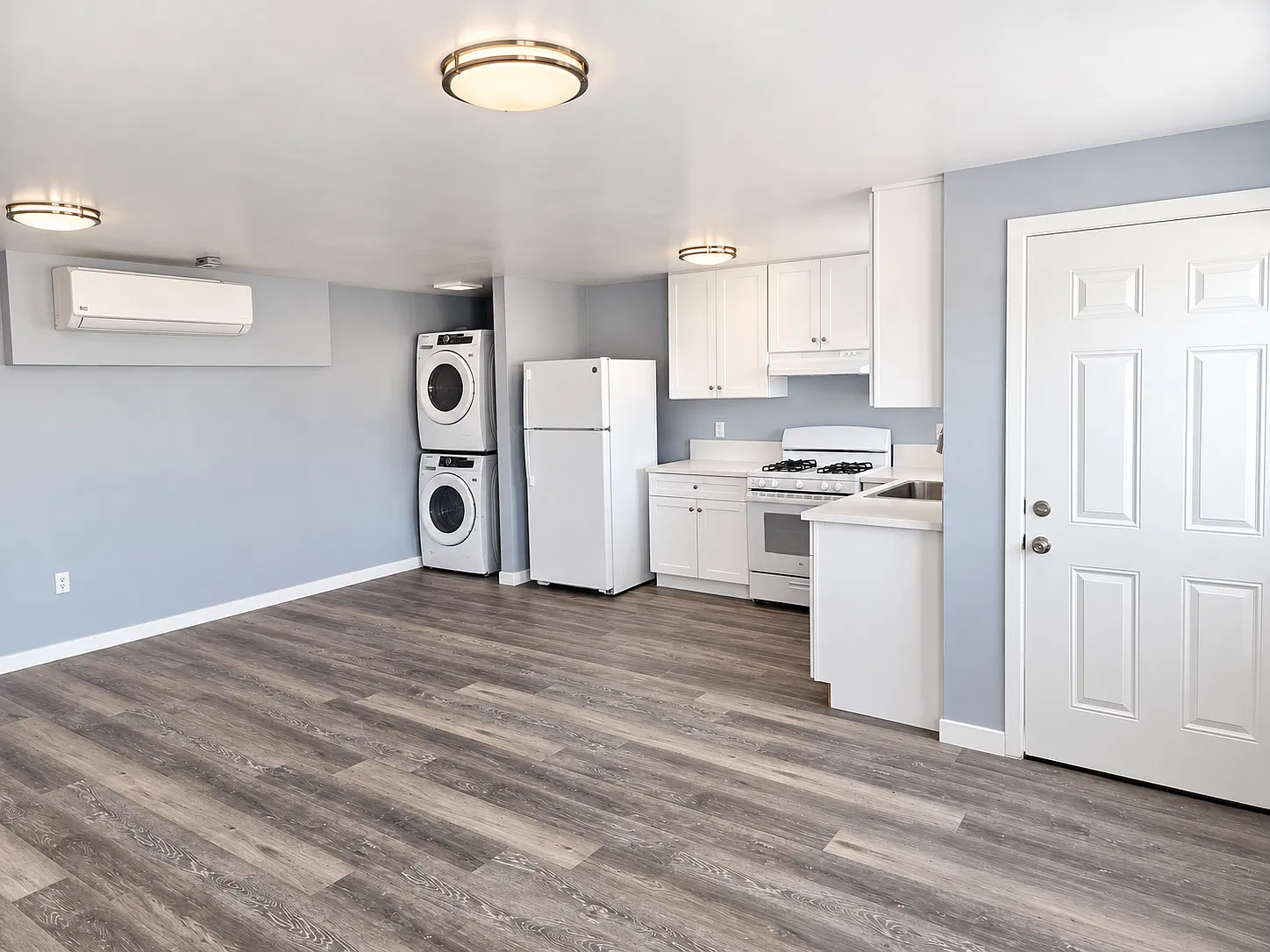 3 bed, 1500 sqft, $2,895 — Photo 4
