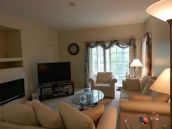 3rd image of 3333 Stratford Ct
