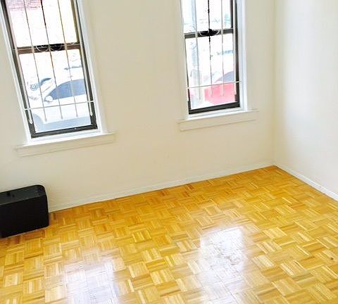 5th image of 3406 43rd St APT 1L