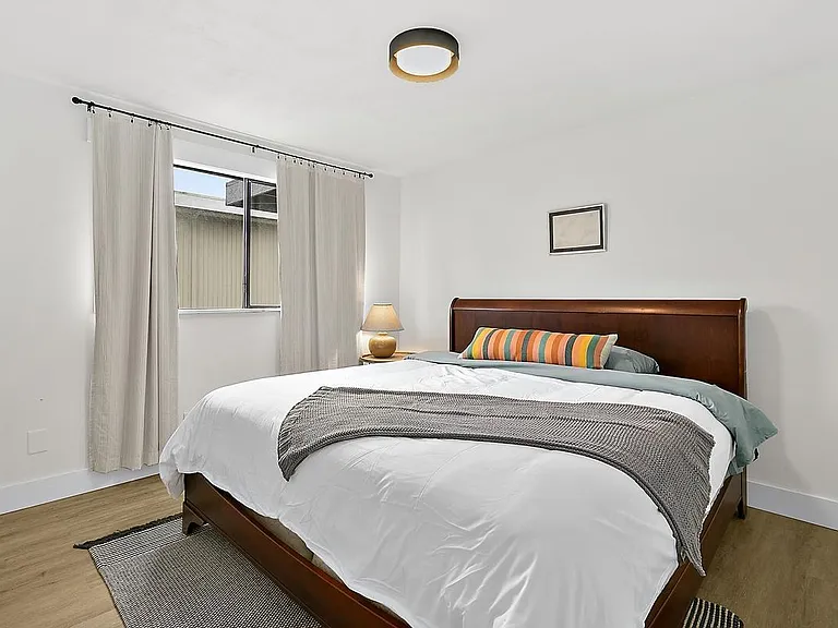 5046 N Lexington St — Photo 3