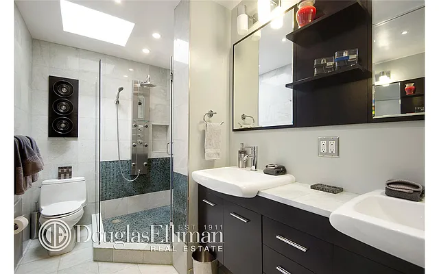 Sold by Douglas Elliman | media 10