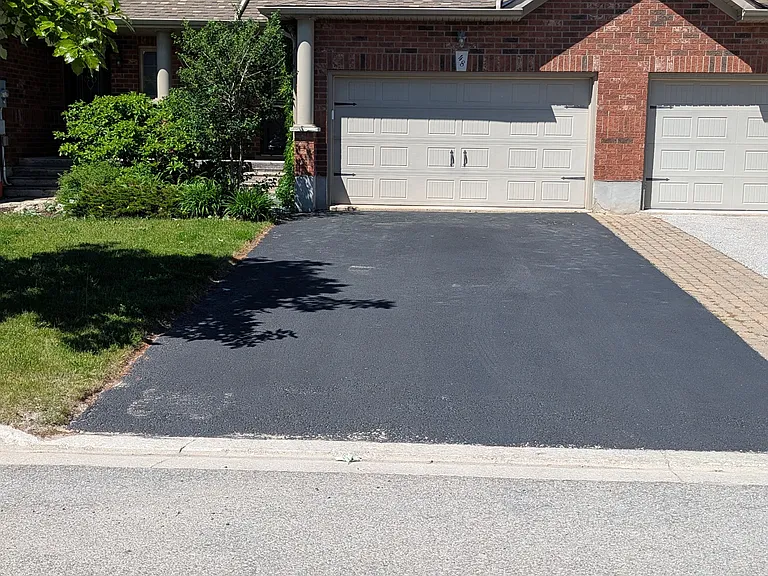 48 Barr St — Photo 1