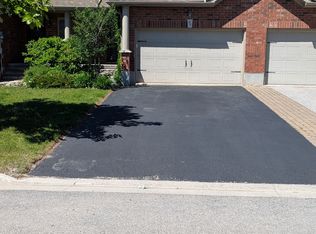 48 Barr St, Collingwood, ON L9Y0E6