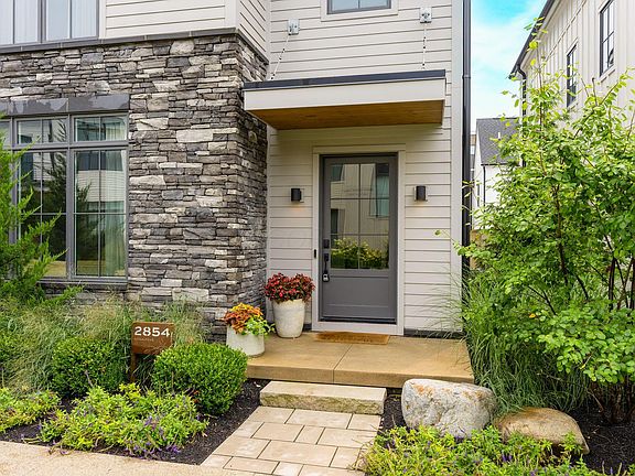 2nd image of 2854 Kobuk Dr #A