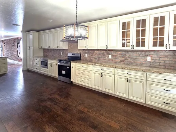 25664 W Morning Dove Ct, Buckeye, AZ 85326